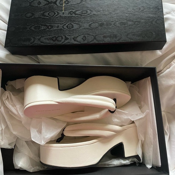 Dries van noten white chunky sandals - Picture 1 of 6